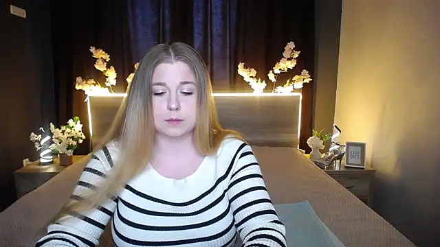 JessikaDaniel online show from March 10, 7:35 am