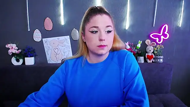 JessikaDaniel online show from April 2, 6:22 am