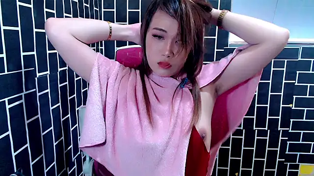 9inSelfSucker online show from September 19, 8:27 am