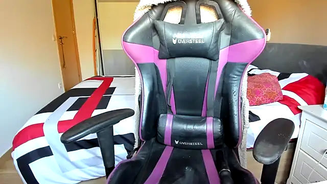 Vampirosa online show from April 16, 1:56 pm