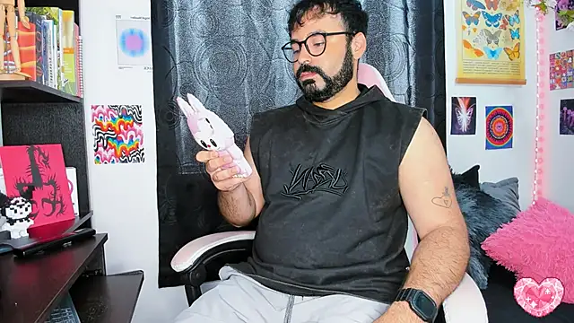 johnnyalx online show from March 7, 7:05 pm