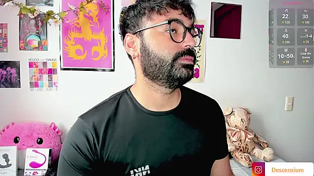 johnnyalx online show from November 8, 7:23 pm