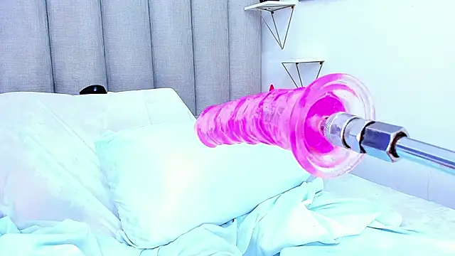 Snapshot of keyllaa_ chatting on March 19, 11:47 pm keyllaa online show from March 19, 11:47 pm