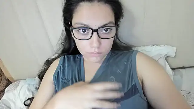 roniewester online show from September 24, 3:10 am