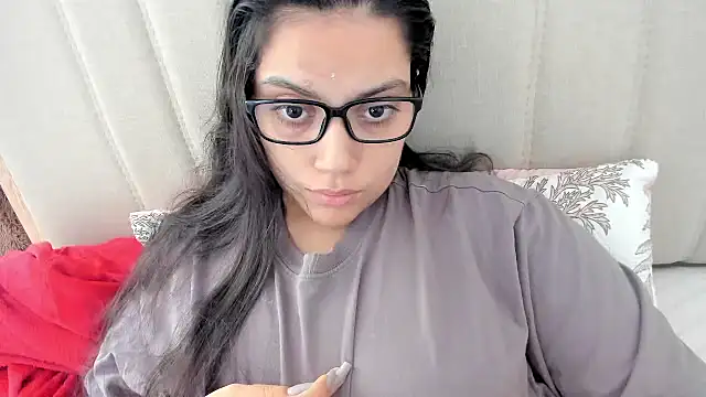 roniewester online show from November 19, 1:55 pm