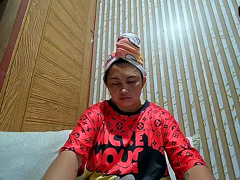 LalaiAsian online show from April 3, 9:29 am