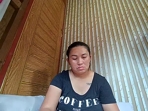 LalaiAsian online show from April 7, 6:14 am