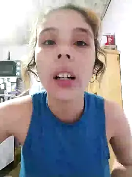 mariamac420 online show from December 8, 4:25 am