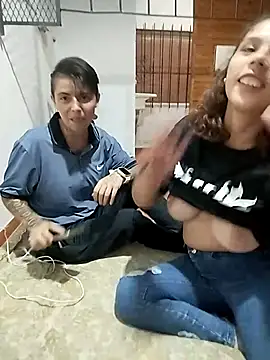 mariamac420 online show from February 11, 3:44 am