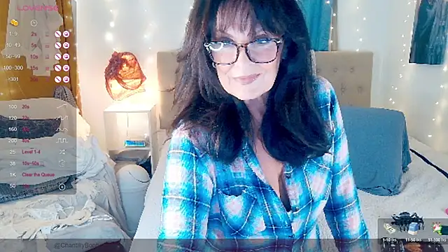 Snapshot of ChantillyBonbon chatting on February 12, 9:22 pm ChantillyBonbon online show from February 12, 9:22 pm