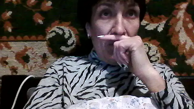 Snapshot of SunnyAmorre chatting on May 3, 8:26 pm SunnyAmorre online show from May 3, 8:26 pm
