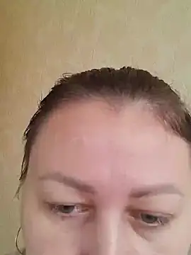 Rini333 online show from February 9, 1:25 pm