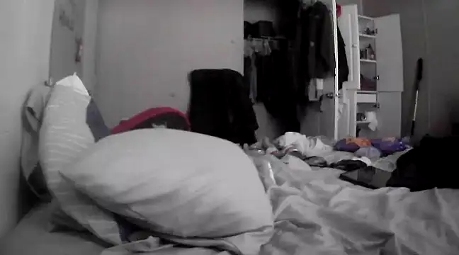 jck1m0t online show from January 17, 7:38 pm