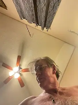 jck1m0t online show from March 5, 6:44 am