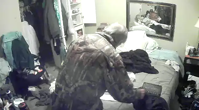 jck1m0t online show from March 5, 10:10 pm