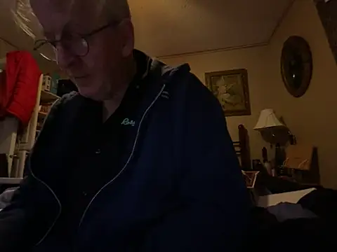 jck1m0t online show from December 4, 3:05 am