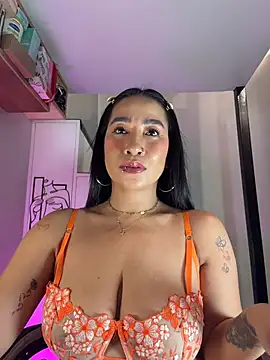 AsianMilfSheryl online show from March 12, 6:52 am