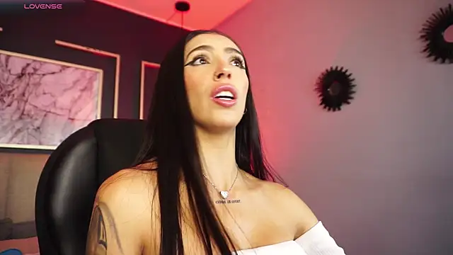 Samantha Brooke online show from March 11, 2:40 pm