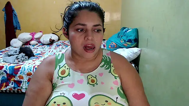 yulieth bbw online show from September 15, 12:32 am