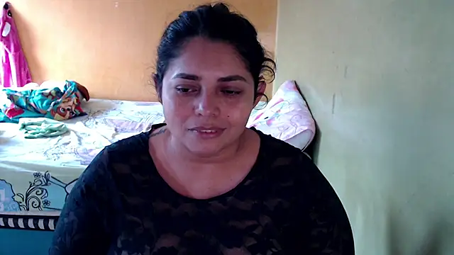 yulieth bbw online show from February 1, 9:35 pm