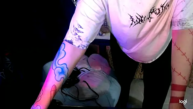 JINX 26 online show from November 20, 2:56 am