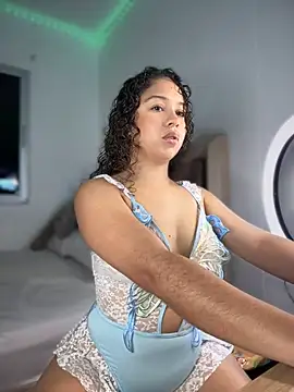 Shara dreams online show from October 12, 11:15 pm