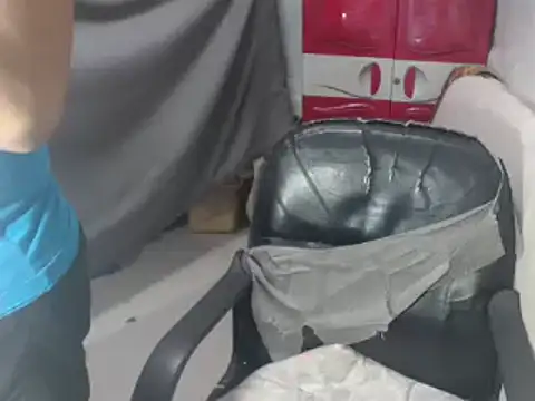 Snapshot of AsianNastyHOTCUM chatting on September 17, 8:27 am AsianNastyHOTCUM online show from September 17, 8:27 am