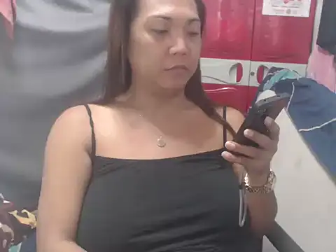 Snapshot of AsianNastyHOTCUM chatting on October 19, 6:03 am AsianNastyHOTCUM online show from October 19, 6:03 am