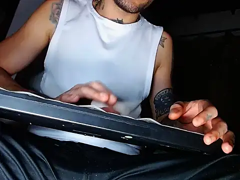 Christian Stiven1 online show from February 5, 7:07 am