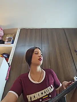 Rebeca xs online show from February 24, 7:28 am