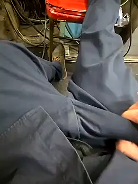 Snapshot of WhiteMeat069 chatting on February 10, 5:36 am WhiteMeat069 online show from February 10, 5:36 am