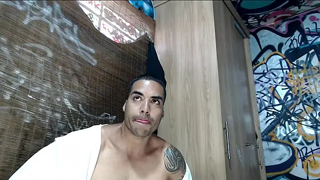 Justin Frank online show from November 29, 2:09 pm