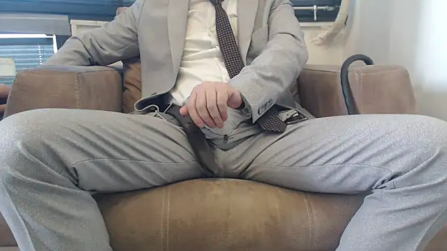 masterxmonster online show from March 10, 9:10 am