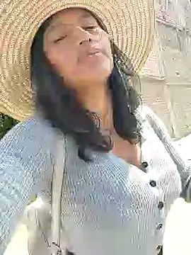 sexi noemi online show from February 25, 3:27 pm