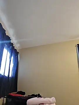 AmethystFoxx online show from February 20, 9:20 pm