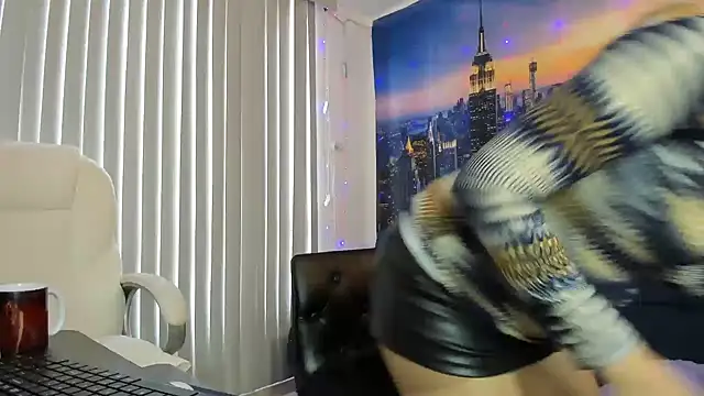 ashleymilf 1 online show from February 18, 9:09 pm