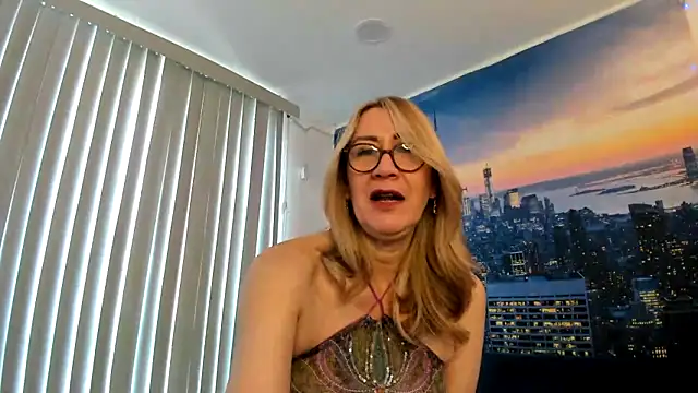 ashleymilf 1 online show from March 1, 7:48 pm