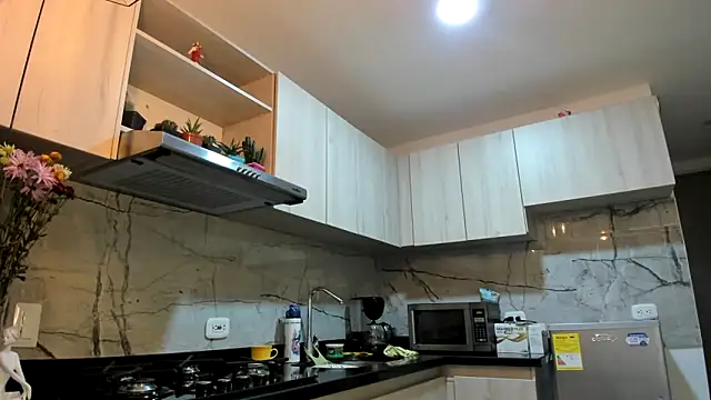 ashleymilf 1 online show from March 3, 6:44 pm