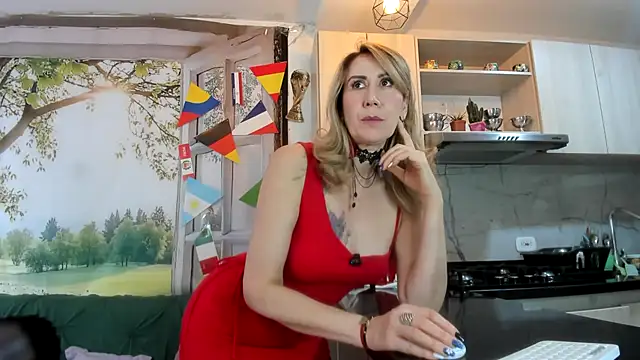 Snapshot of ashleymilf_1 chatting on July 8, 5:39 pm ashleymilf 1 online show from July 8, 5:39 pm