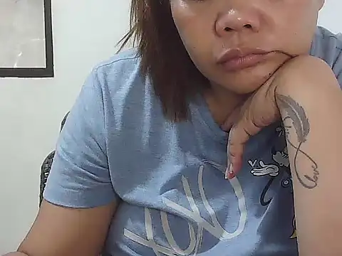 wild amber25 online show from November 20, 12:00 am