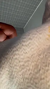 Snapshot of NinaVI chatting on November 4, 2:21 am NinaVI online show from November 4, 2:21 am