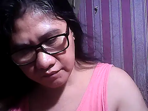 sweetsosie18 online show from November 5, 8:53 pm