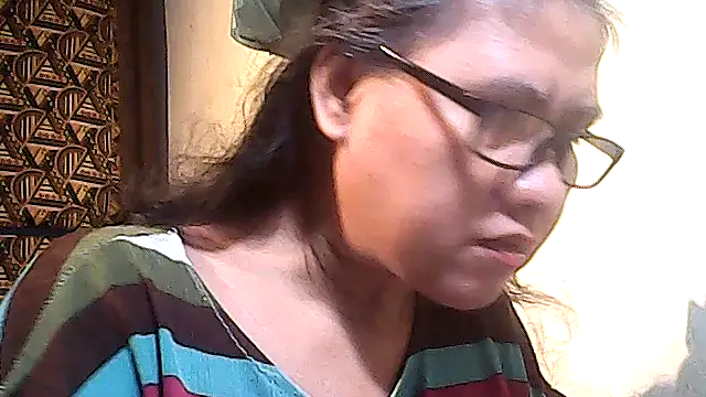 sweetsosie18 online show from December 15, 5:50 pm