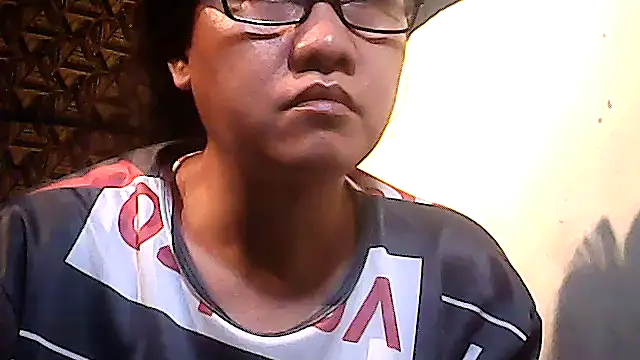 sweetsosie18 online show from December 17, 5:19 pm