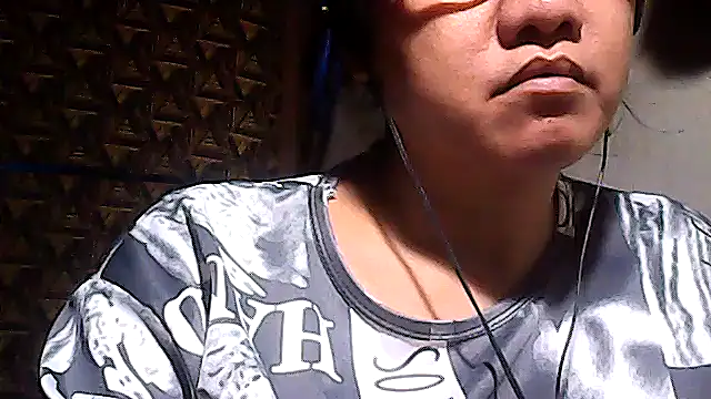 sweetsosie18 online show from March 11, 3:56 am