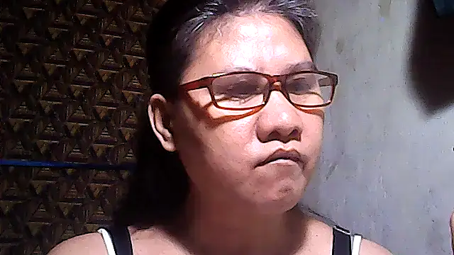 sweetsosie18 online show from May 1, 10:31 am