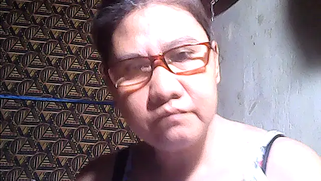 sweetsosie18 online show from May 11, 9:26 am