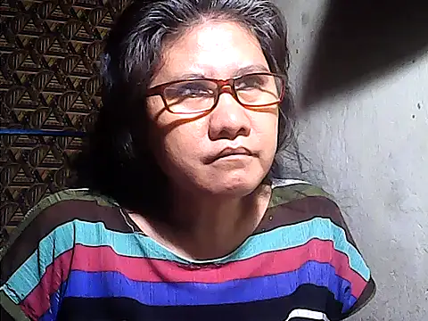 sweetsosie18 online show from May 20, 9:48 am