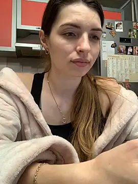 SeducingYoghourt online show from February 15, 3:39 pm