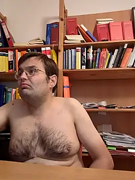 makau1 online show from September 30, 5:40 pm